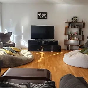 Spacious 2 Bedroom Edinburgh